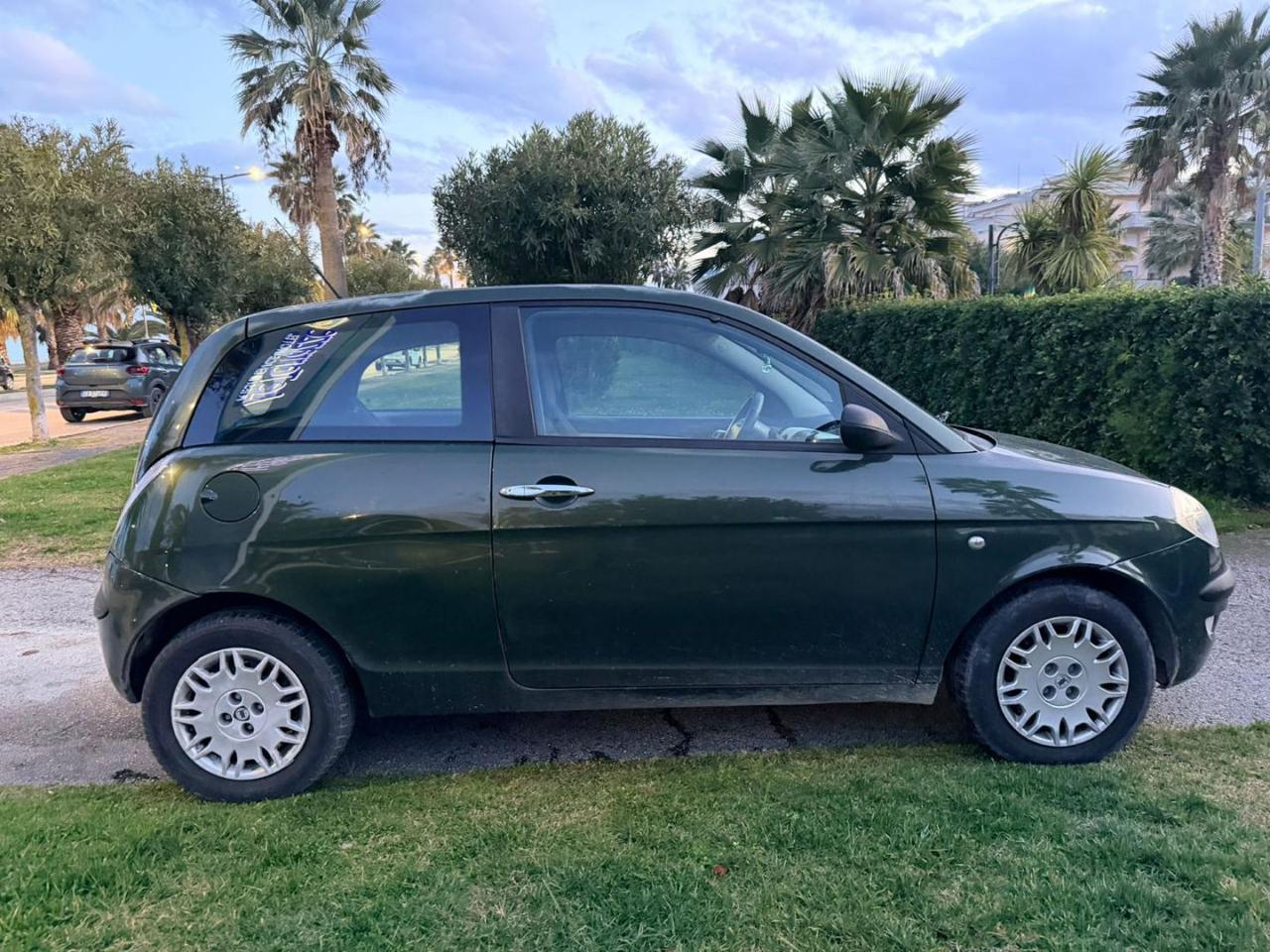 Lancia Ypsilon 3 Porte Ypsilon 1.3 mjt Oro 100 dfn