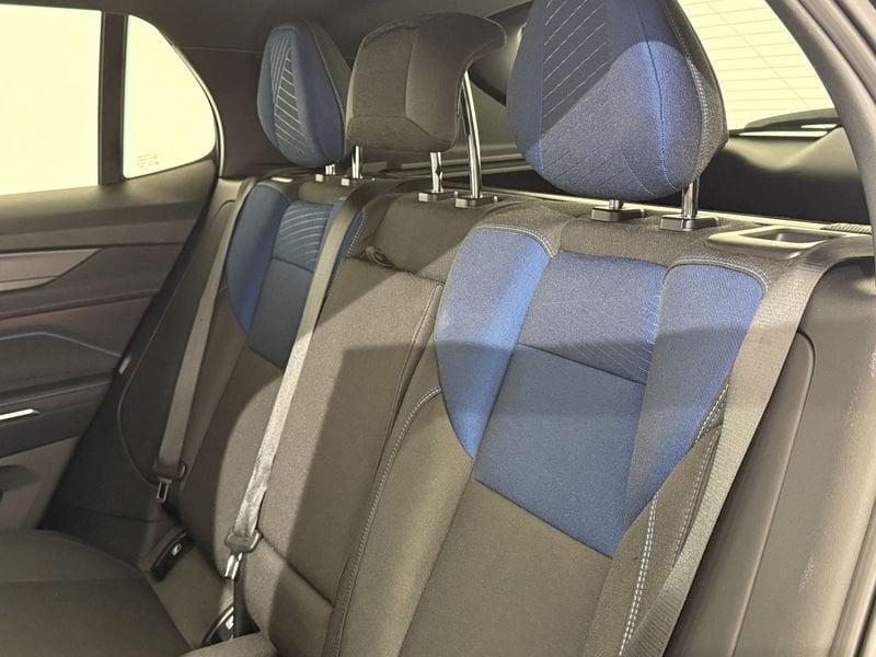 Lynk & Co 01 01 1.5 192KW PHEV DCT
