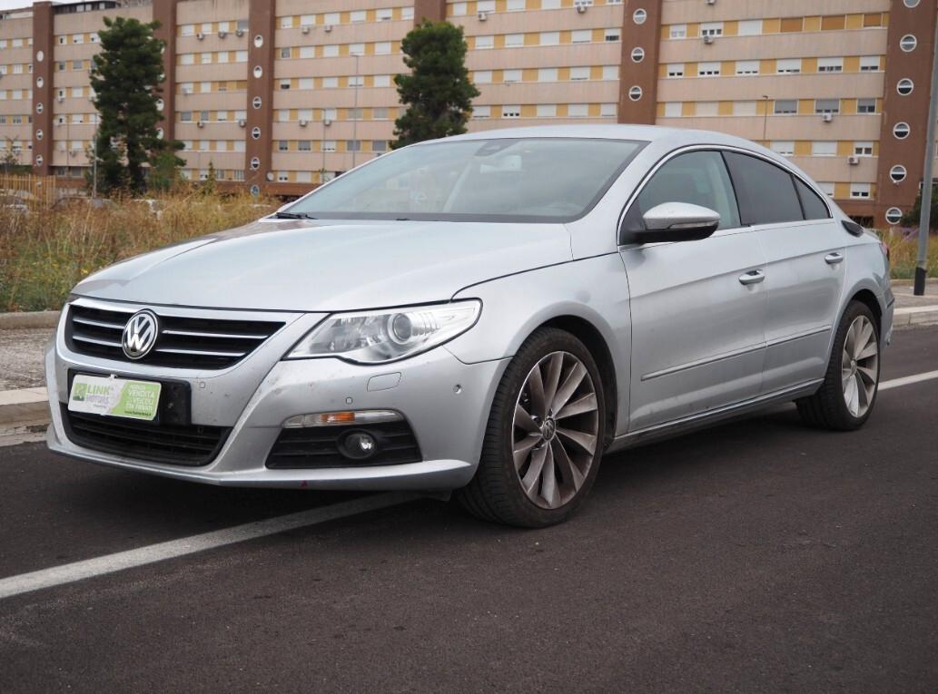 Volkswagen Passat CC 2.0 TDI DPF DSG BlueM. Tech.