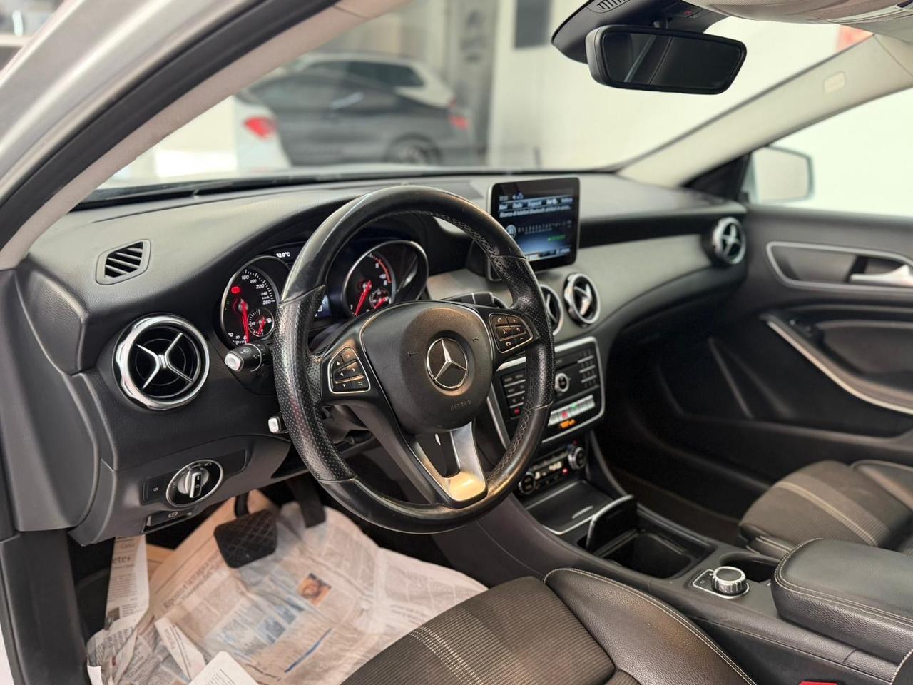 Mercedes-benz GLA 200 d Automatic Sport