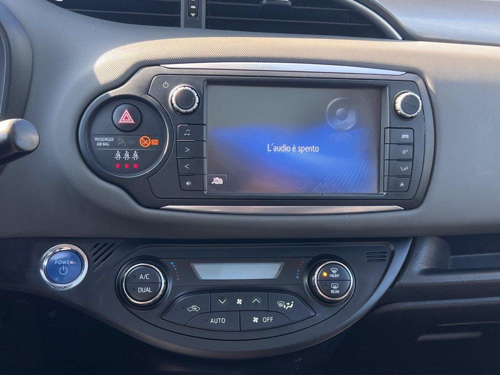TOYOTA Yaris 5p 1.5h Trend Platinum Edition del 2017