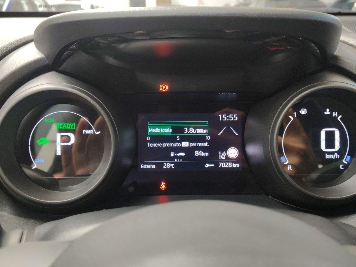 TOYOTA Yaris 4ª serie - Yaris 1.5 Hybrid 5 porte Business