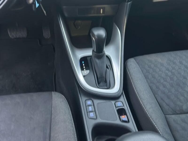 Toyota Yaris Yaris 1.5 Hybrid 5 porte Business