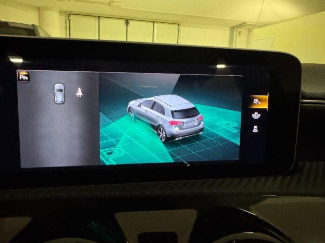 MERCEDES-BENZ A 180 d Automatic Premium