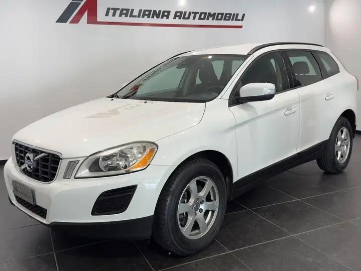 Volvo XC 60 XC60 D3 AWD Geartronic Momentum