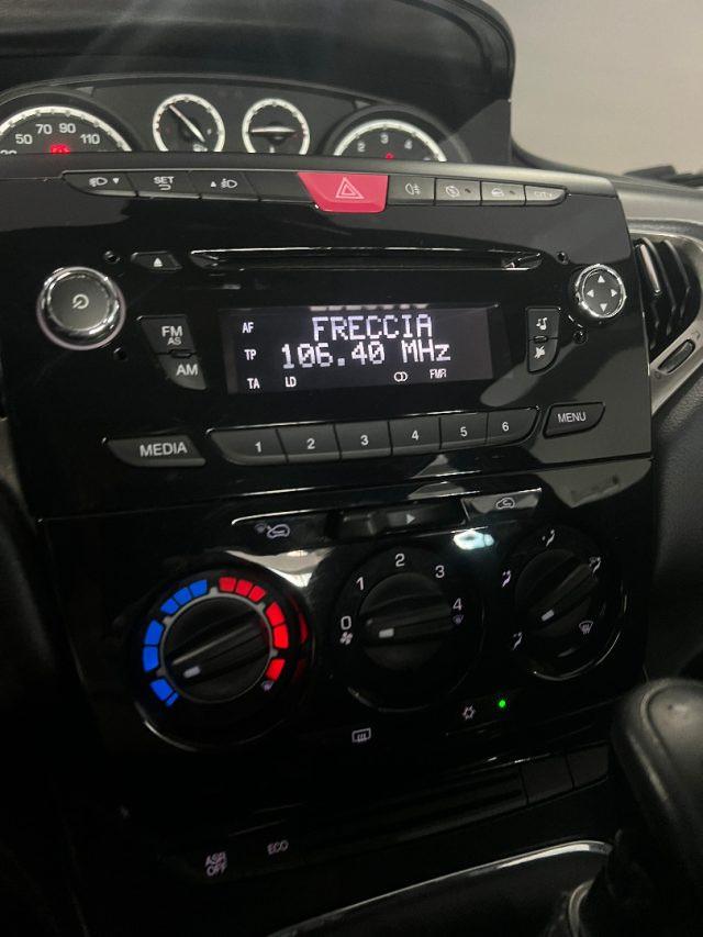 LANCIA Ypsilon 0.9 TwinAir 85 CV 5 porte S&S DFN Platinum