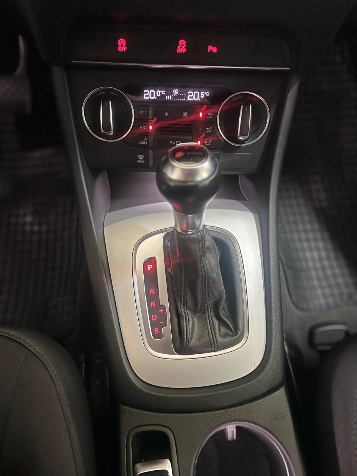 Audi Q3 2.0 TDI 120 CV S tronic Design