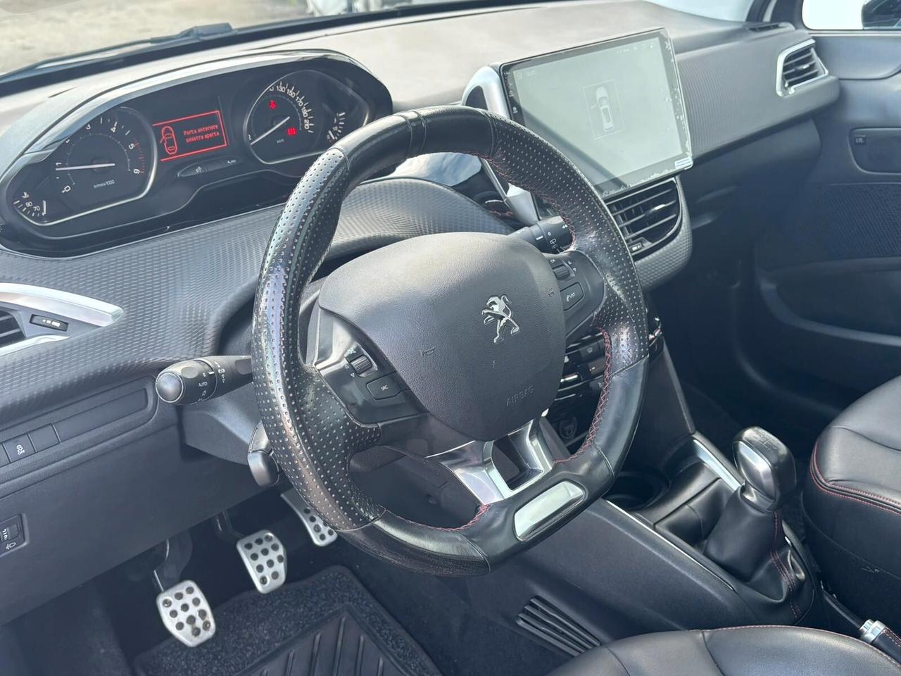 Peugeot 208 BlueHDi 100 5p. GT Line ICE White 150 ESEMPLARI