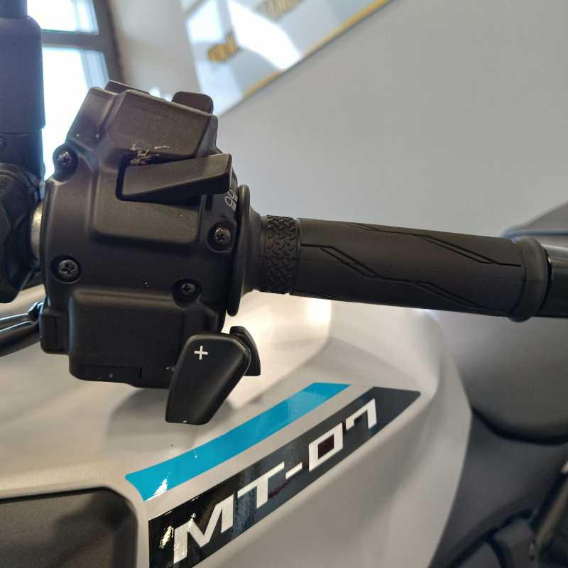 Yamaha MT-07 Y-AMT - 2025