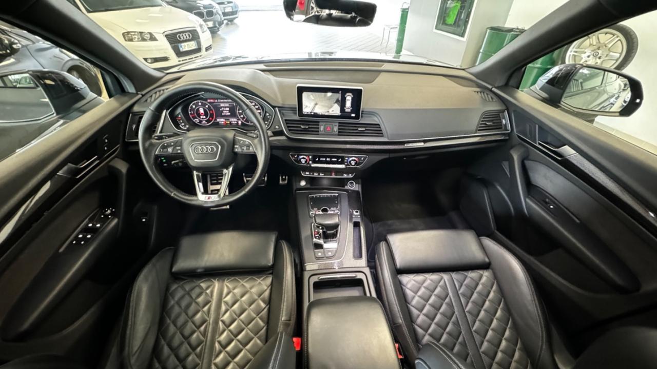 Audi Q5 3.0 TDI quattro tiptronic S line plus