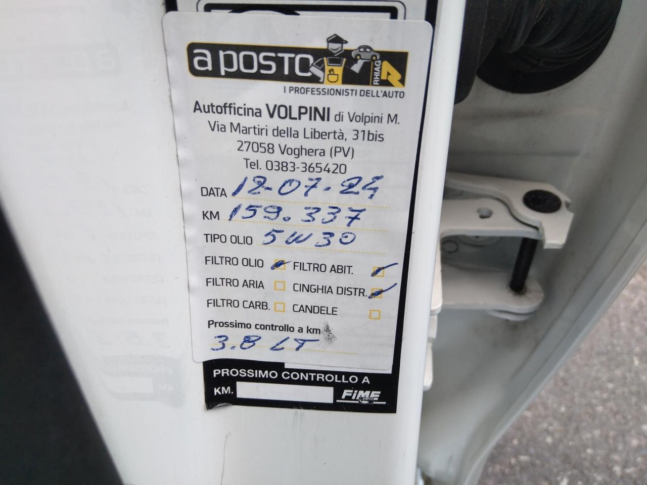 Peugeot 208 1.4 HDi 68 CV 5 porte Allure x neopatentati