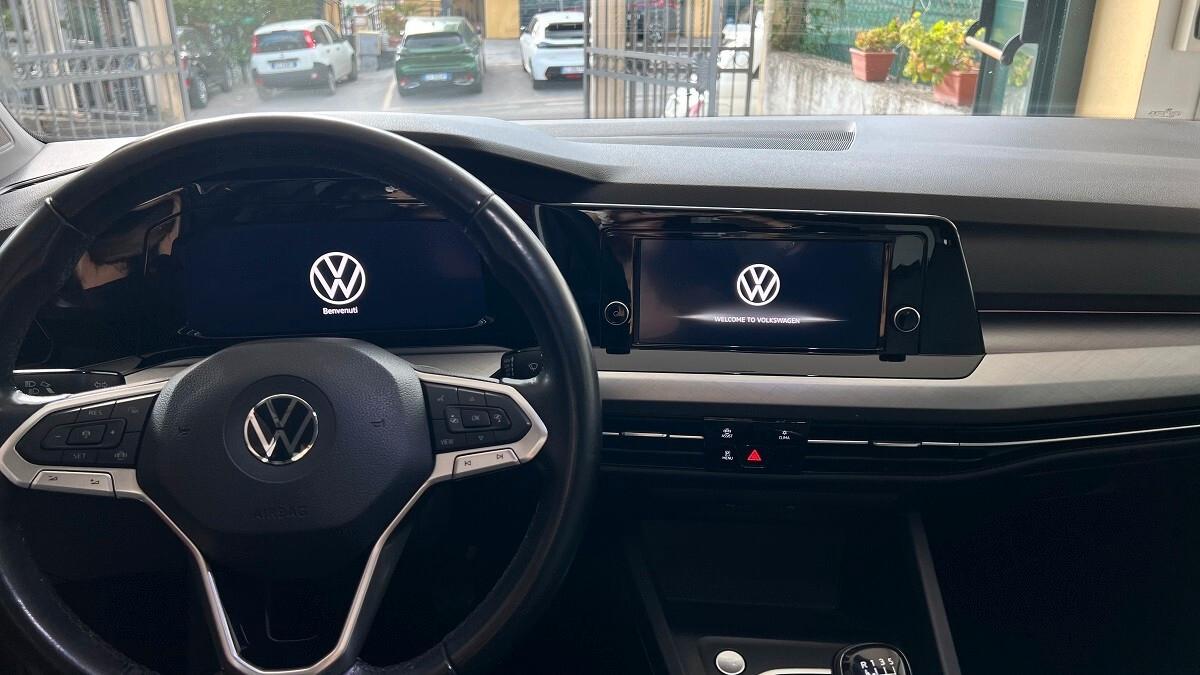 Volkswagen Golf 8 2.0 TDI Life