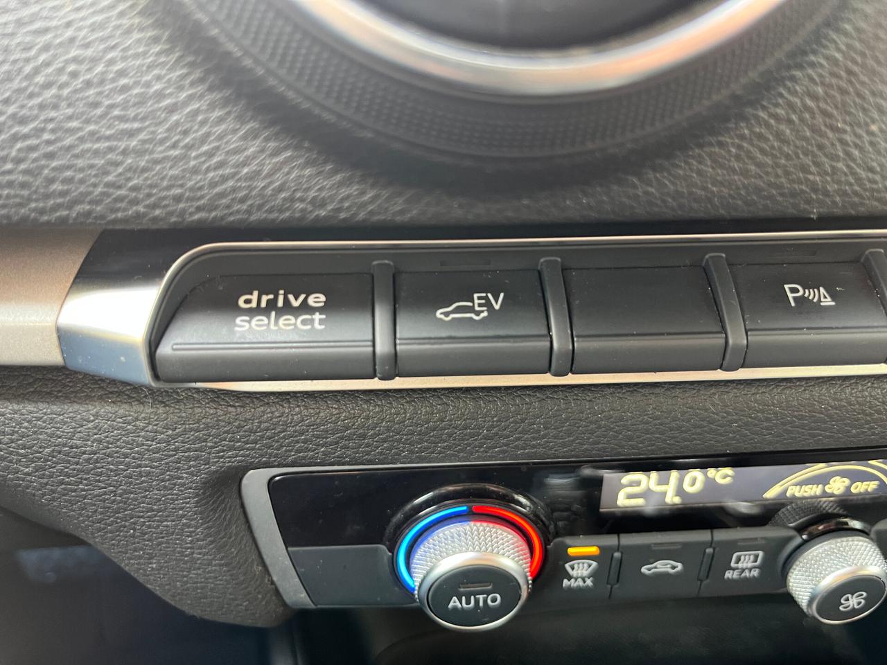 Audi A3 SPB 40 e-tron S tronic Admired