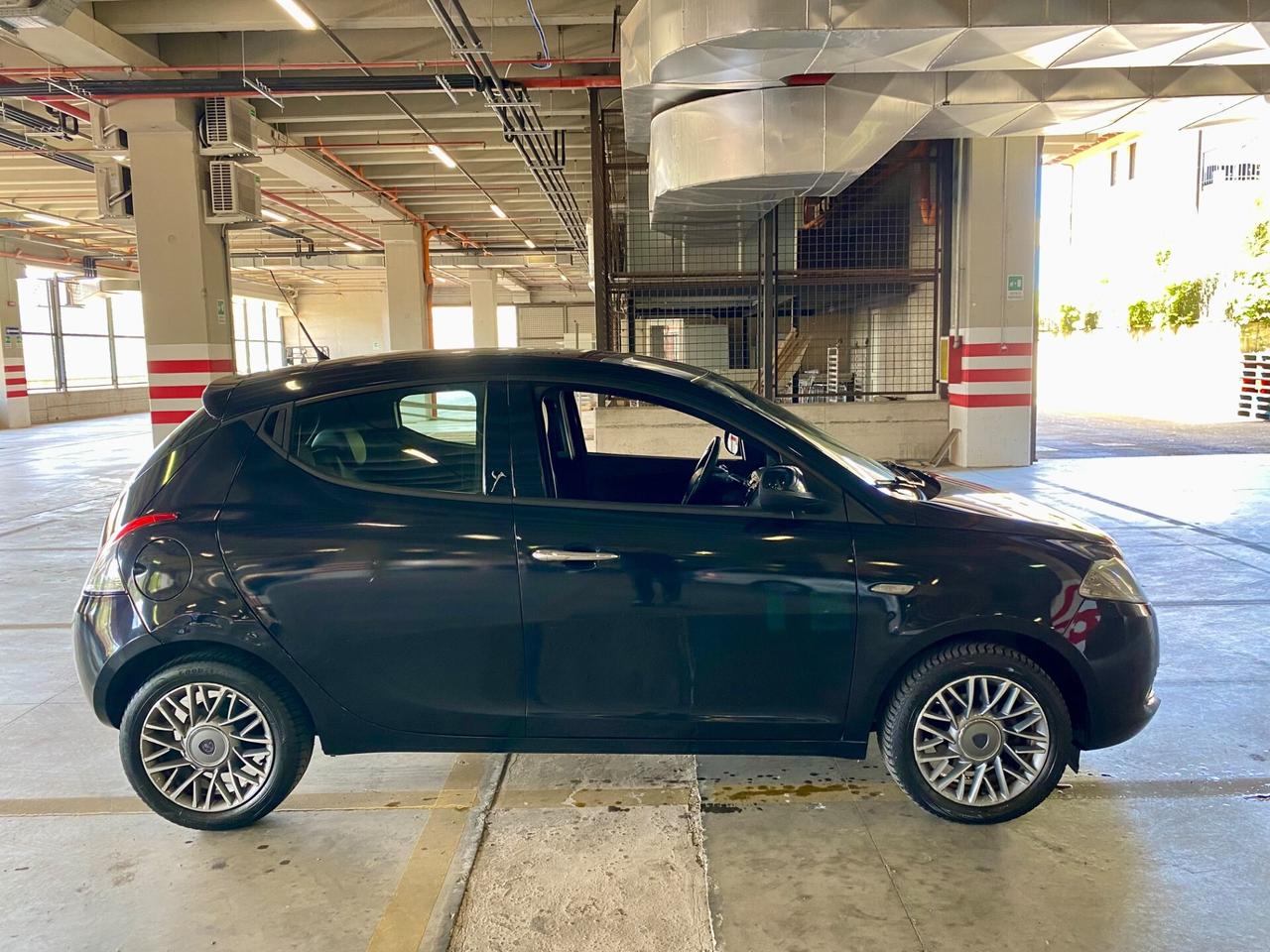 Lancia Ypsilon 1.3 MJT 5 porte S&S Platinum