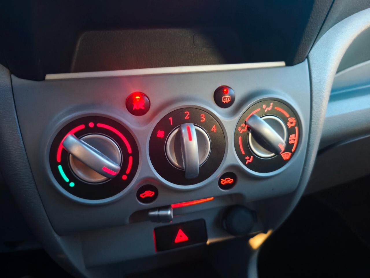 Suzuki Alto 1.0 GLX 5 porte CLIMA