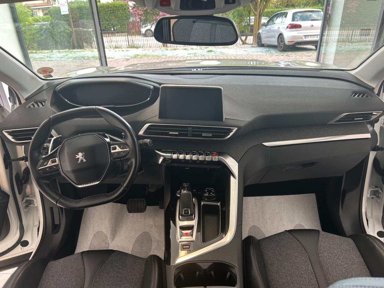 Peugeot 3008 1.6 BlueHDi 88 kw 2017