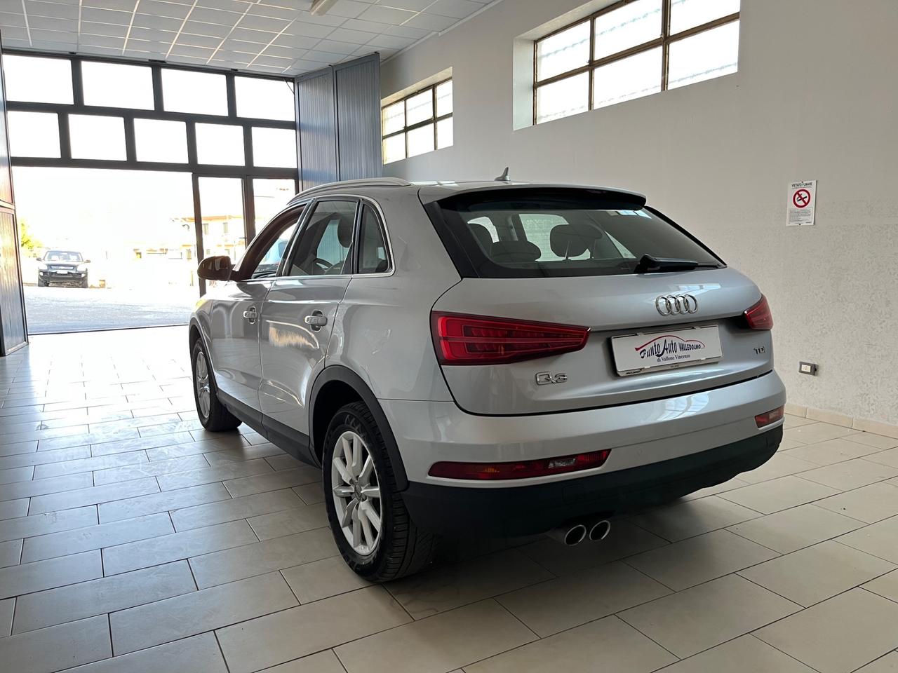 Audi Q3 2.0 TDI 150 CV Business