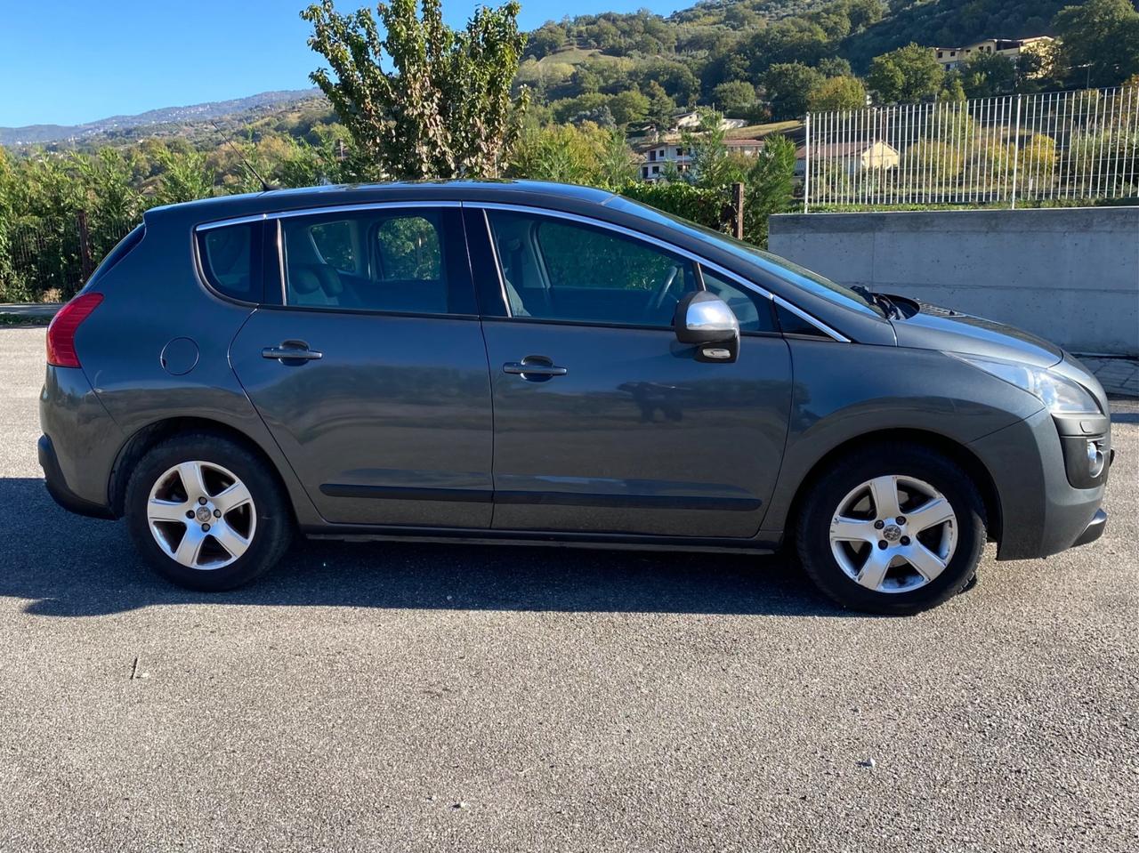 Peugeot 3008 2.0 HDi 150CV