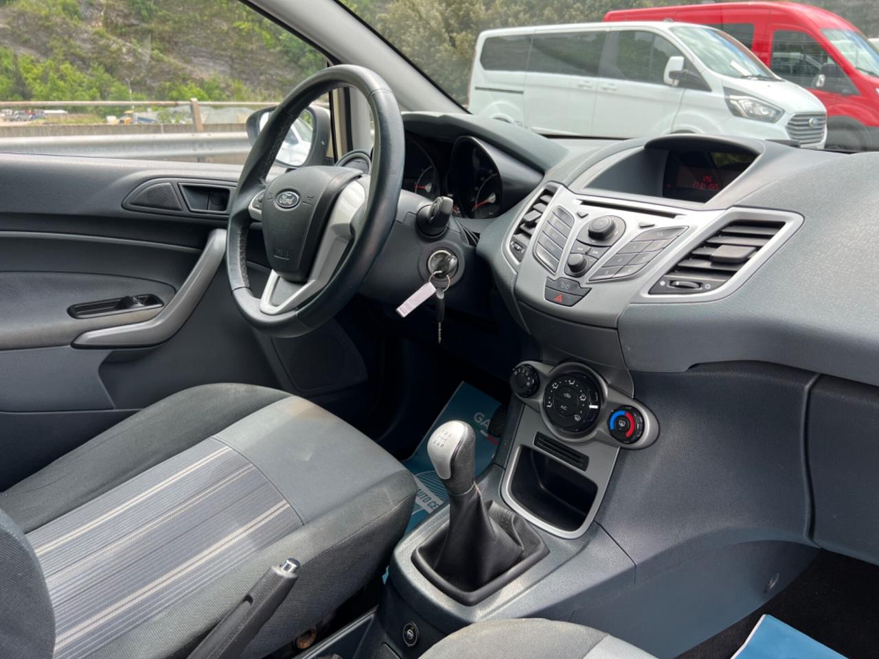 Ford Fiesta 1.4 5p Km 89000 GPL / BENZINA PERFETTA