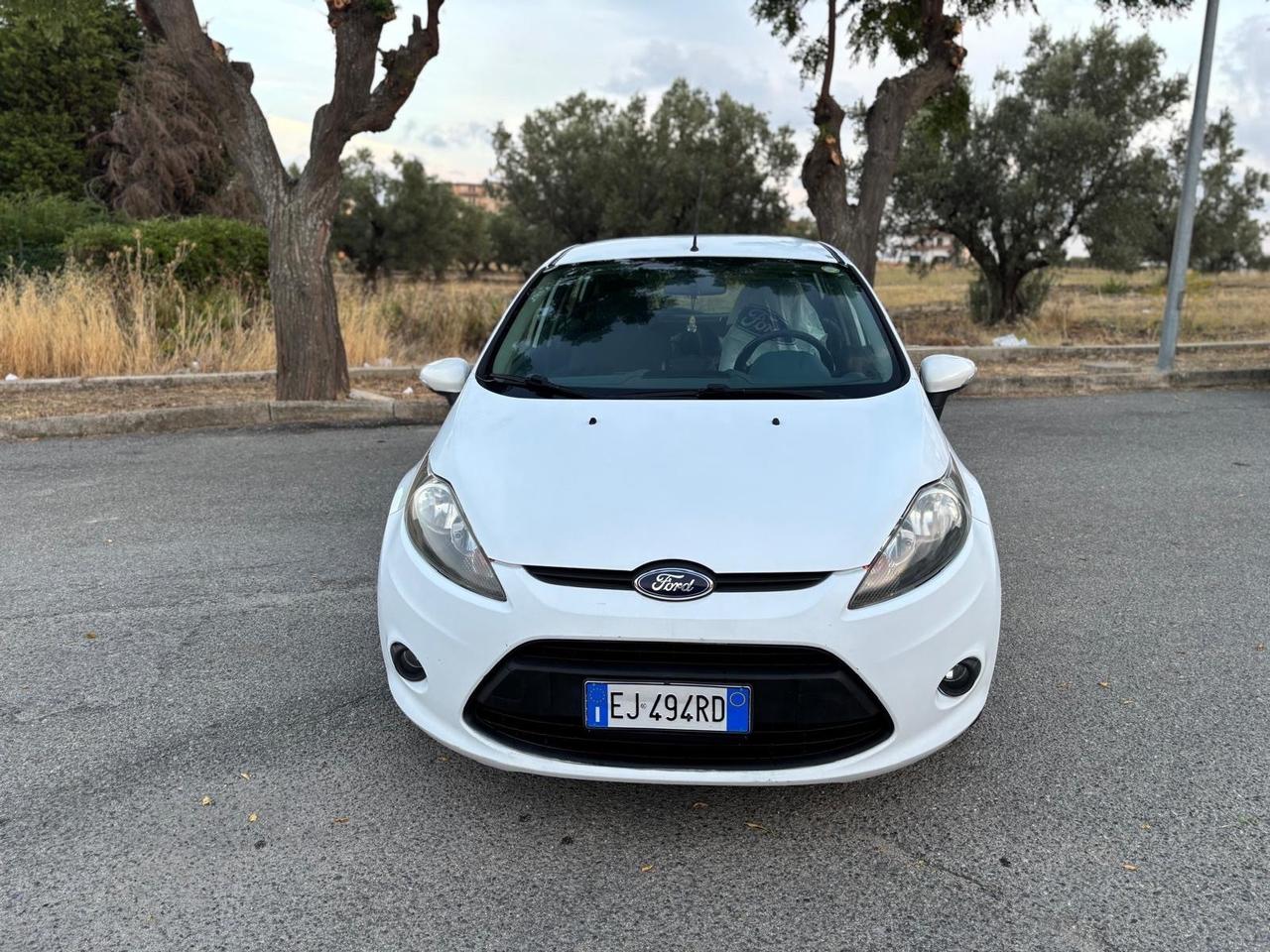 Ford Fiesta 1.4 TDCi 5p. Titanium