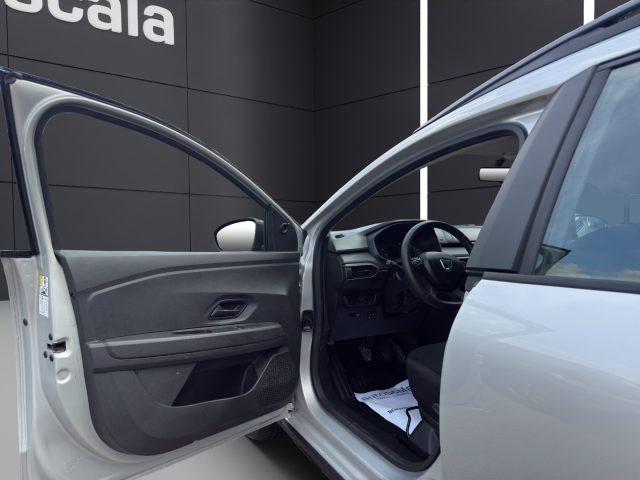 DACIA Jogger 1.0 TCe GPL 100 CV 5 posti Essential