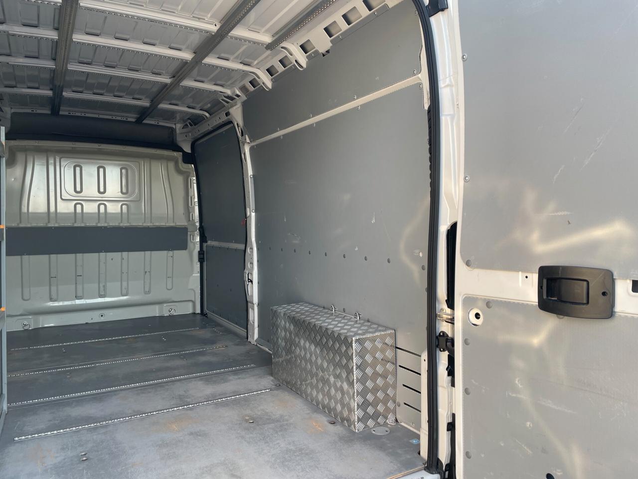 Fiat Ducato VI 35 LH2 2.2 mjt3 140cv AT9