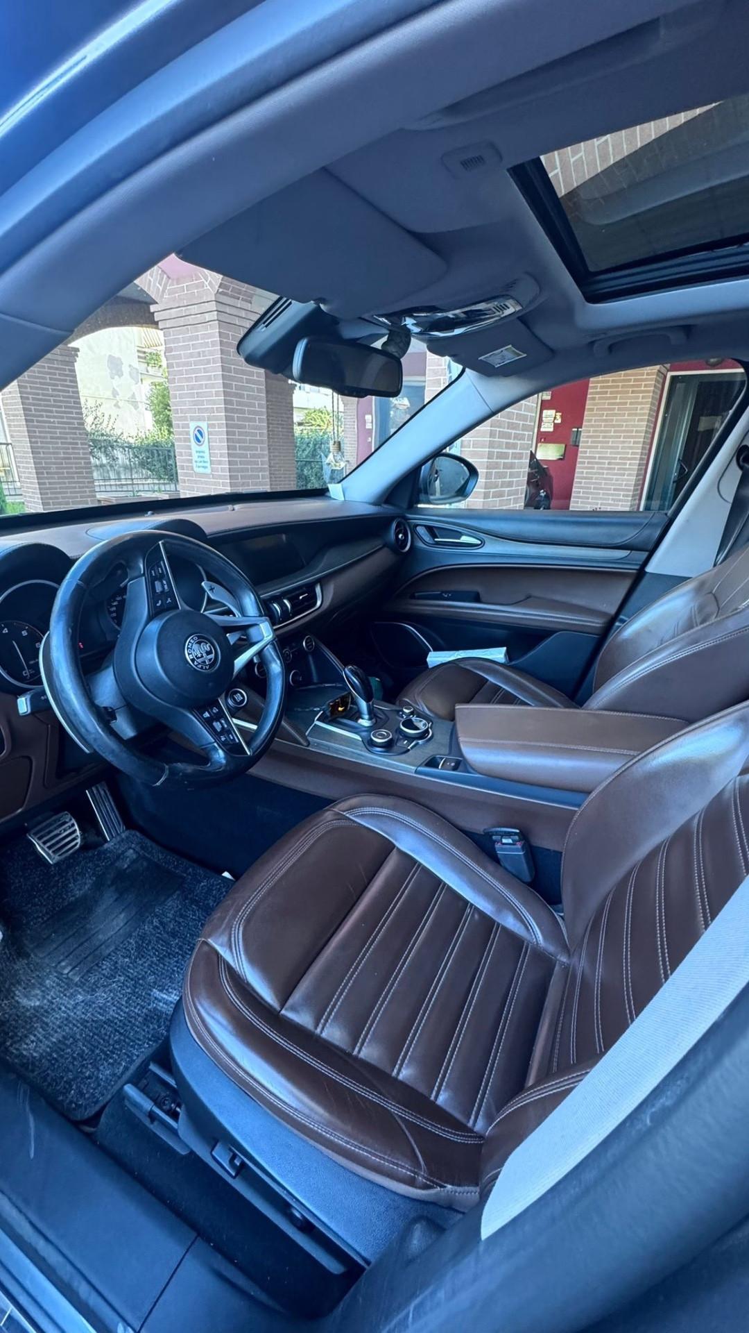 Alfa Romeo Stelvio 2.2 Turbodiesel 210 CV AT8 Q4 Executive