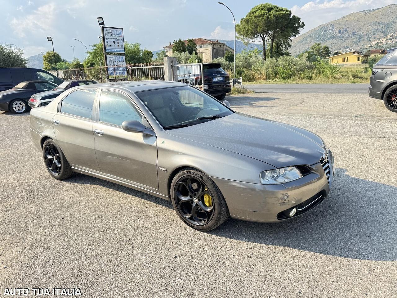 ALFA 166 2serie 2.4 JTD m-JET 20V distinct