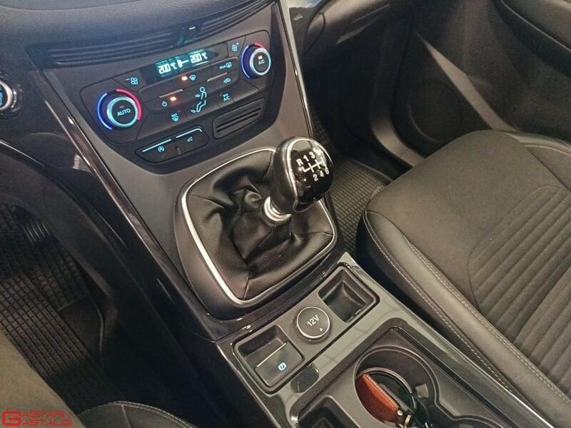 Ford Kuga 2.0 TDCi 150CV S&S AWD Titanium 4x4