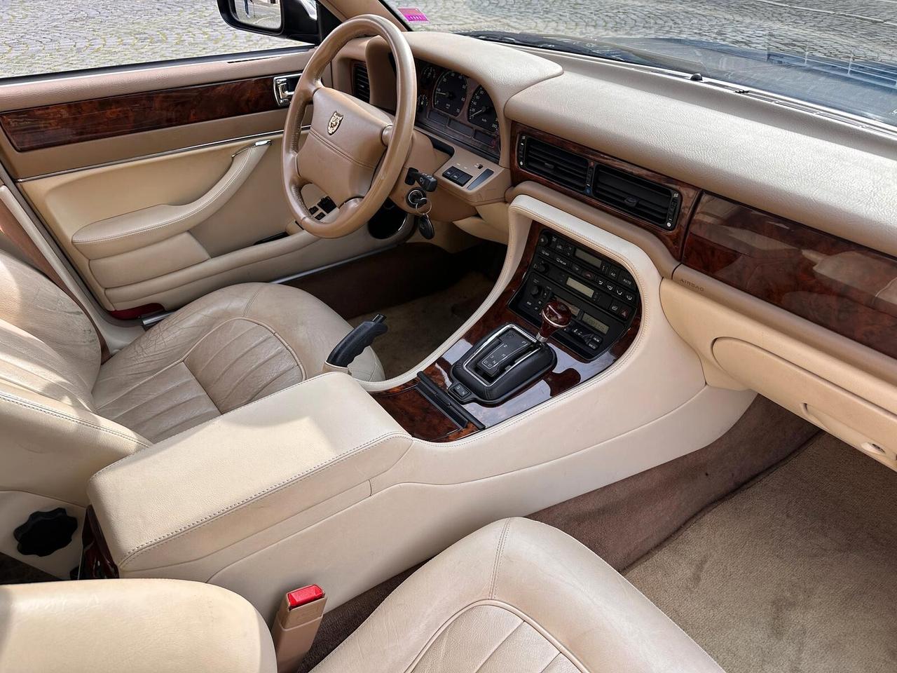 Jaguar Xj6 AUTOMATICA 85.000KM ORIGINALI ASI