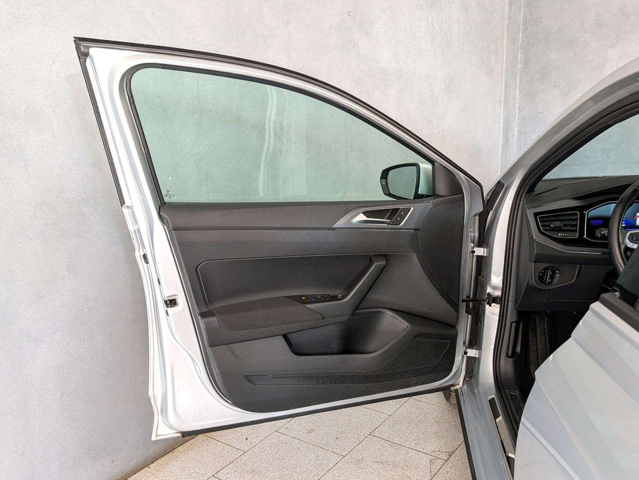 Volkswagen Polo 1.0 TSI 95cv DSG R-Line