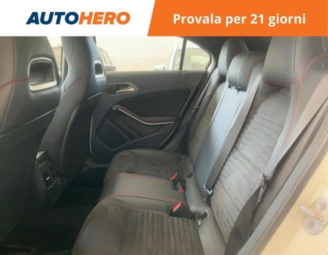 MERCEDES-BENZ A 180 d Premium