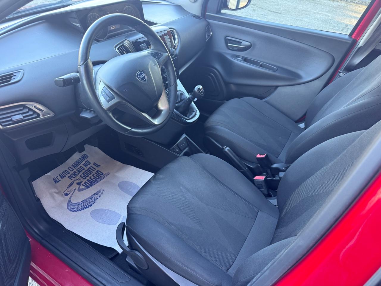 Lancia Ypsilon 1.2 69 CV 5 porte GPL Ecochic Gold