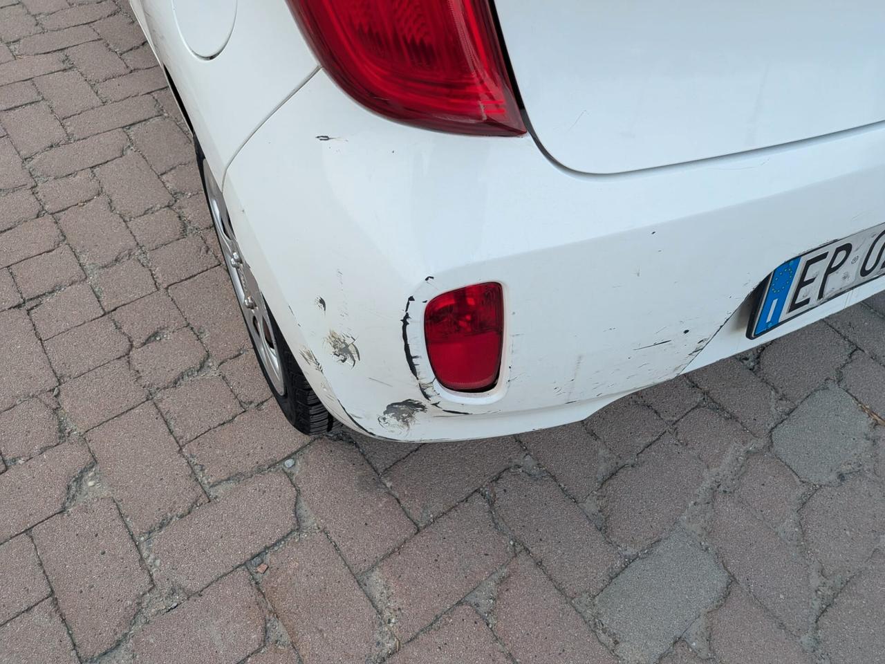 Kia Picanto 1.0 12V 5 porte Easy