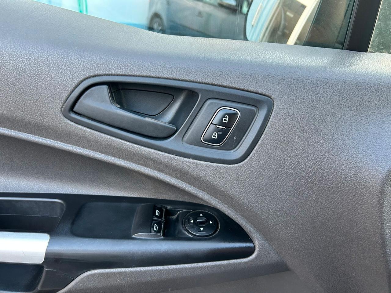 FORD TRANSIT CONNECT 1.5D 2019