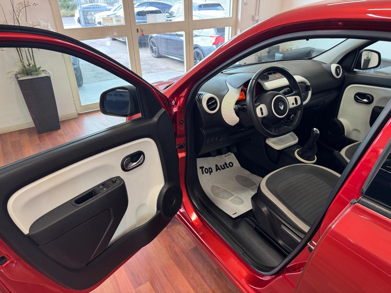 RENAULT TWINGO SCe LIFE