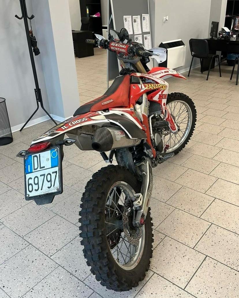 Honda CRF 250 R A2