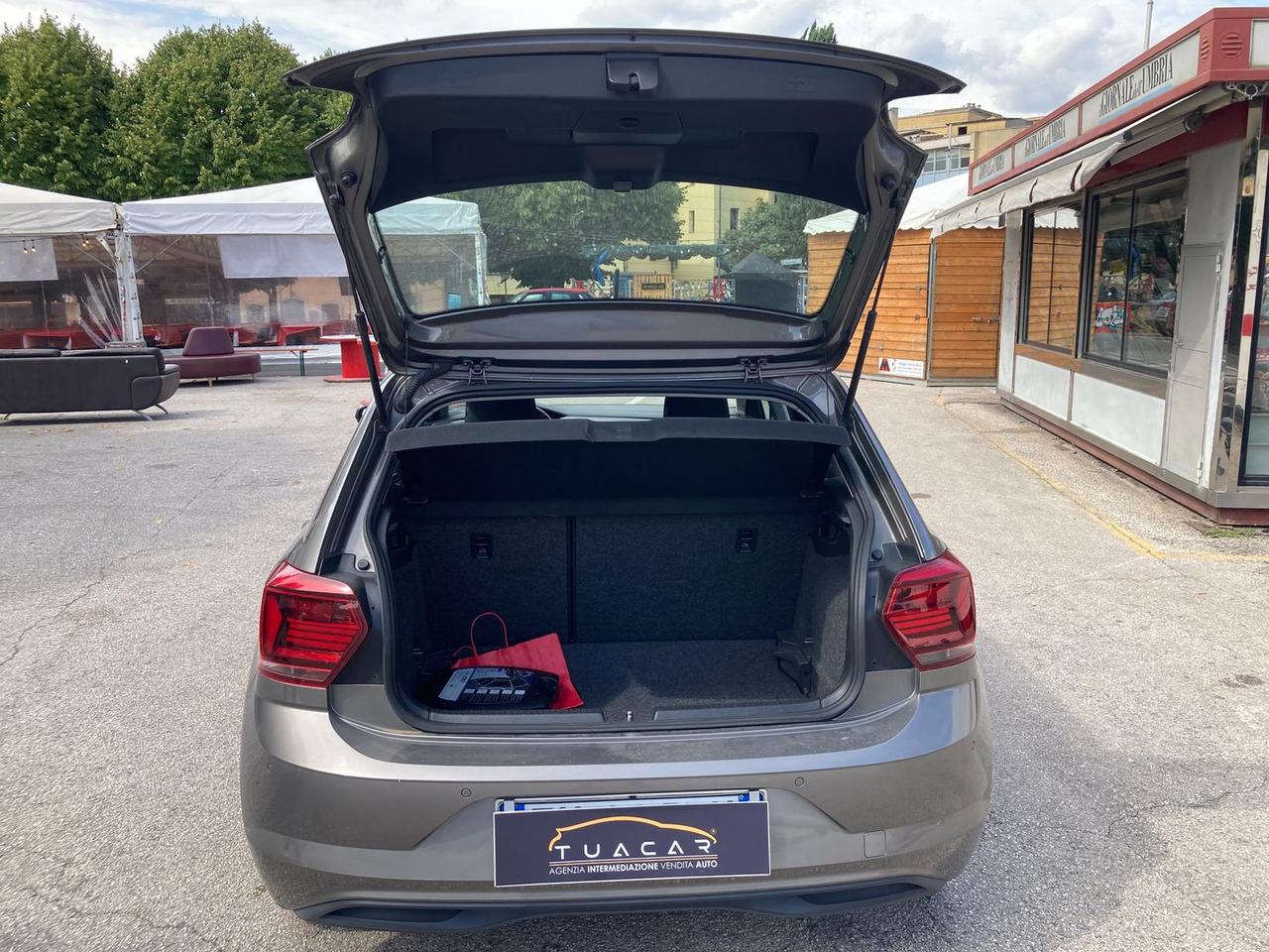 Volkswagen Polo VW Polo 1.6 TDI Comfortline #6995
