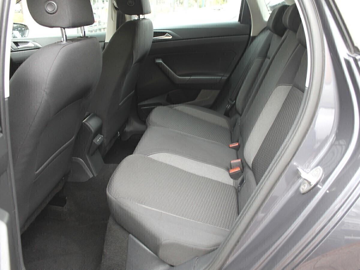 Volkswagen Polo 1.0tsi Life 95cv NAV VIRTUAL UNIPRO IVA DEDUCIBILE