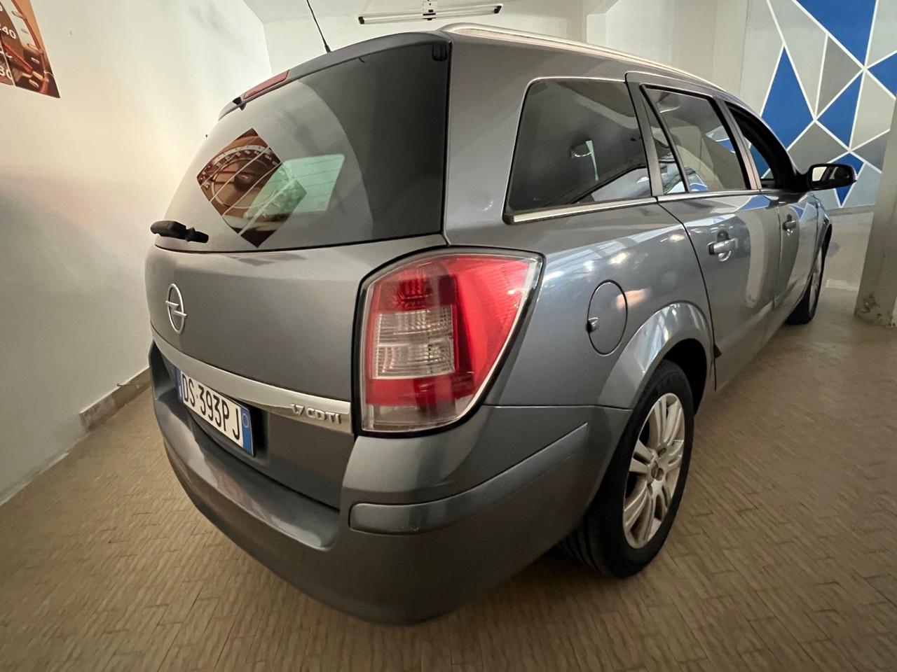 Opel Astra 1.7 CDTI 101CV Station Wagon Cosmo
