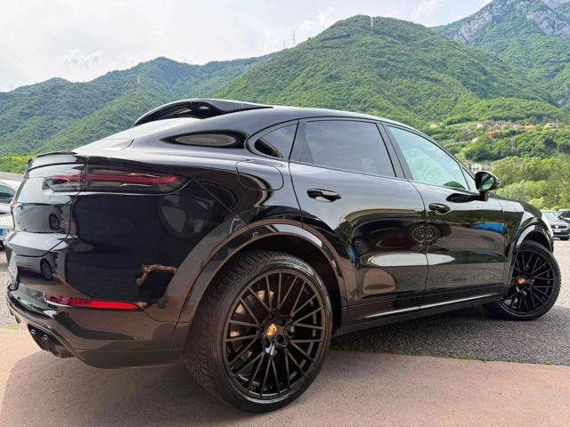PORSCHE Cayenne cayenne e-Hybrid Coupe?