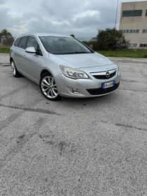 Opel Astra 1.4 Turbo 140CV Sports Tourer GPL Tech Cosmo