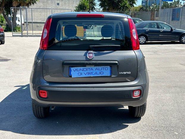 Fiat Panda 1.0 FIREFLY HYBRID S&S 70CV 2021