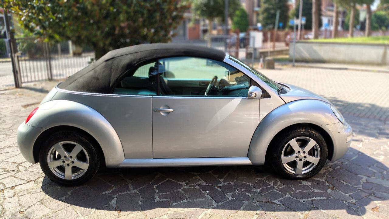 Volkswagen New Beetle 1.9 TDI 101CV Cabrio