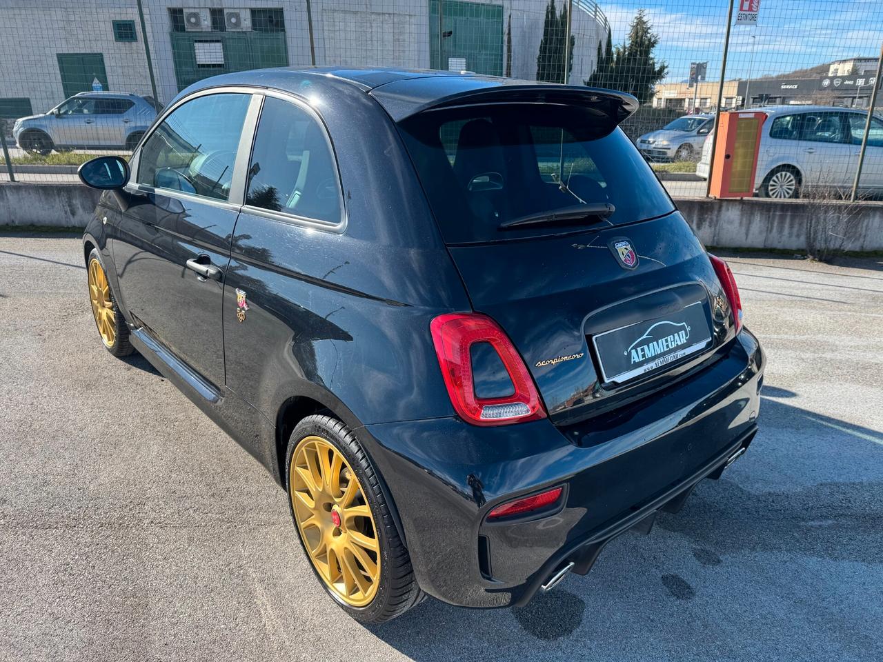 Abarth 595 1.4 Turbo T-Jet 165 CV Scorpioneoro