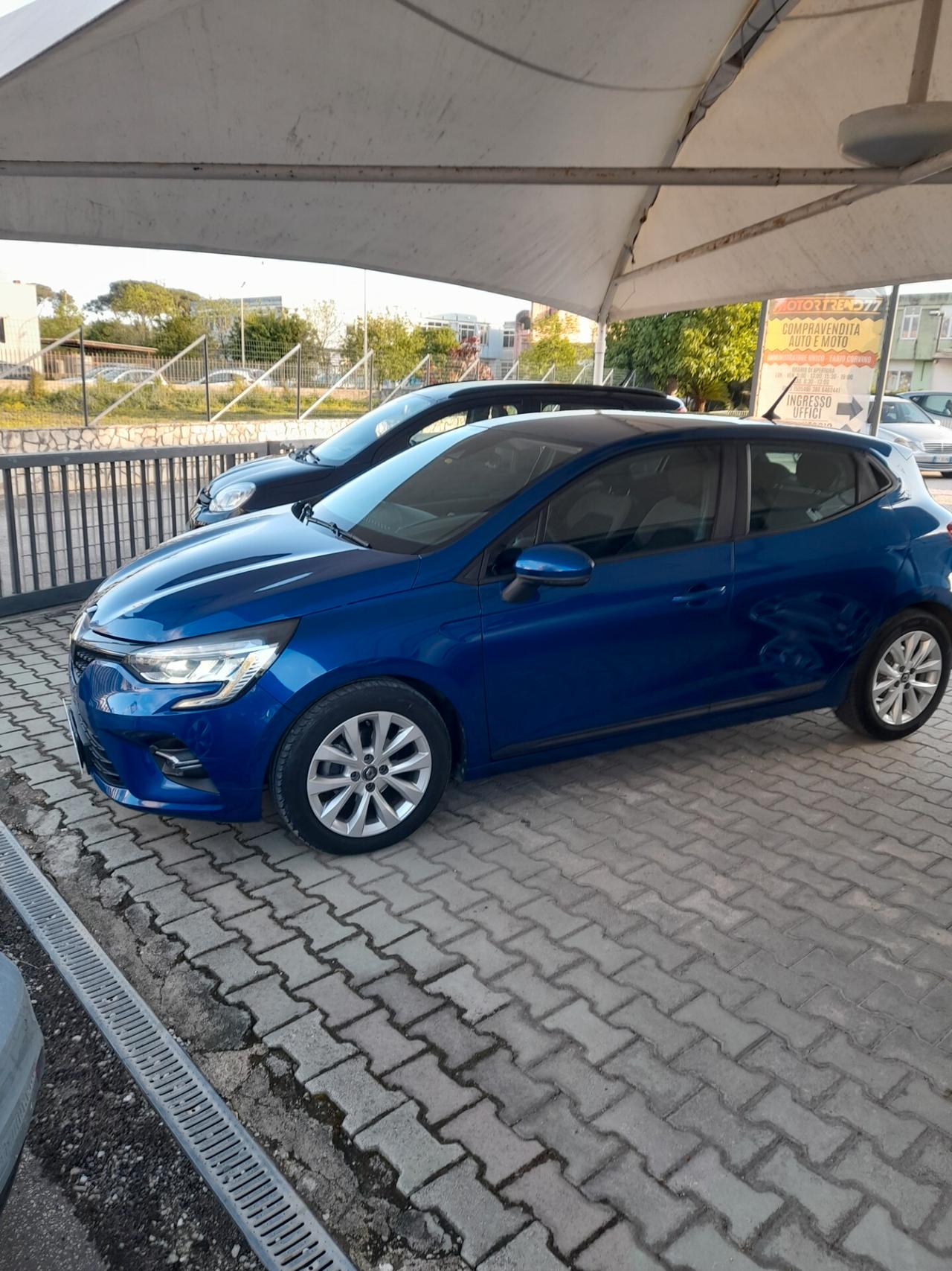 Renault Clio TCe 100 CV 5 porte Business