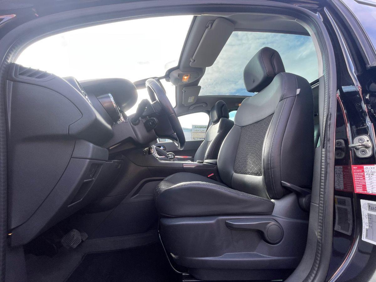 PEUGEOT - 3008 - HYbrid4