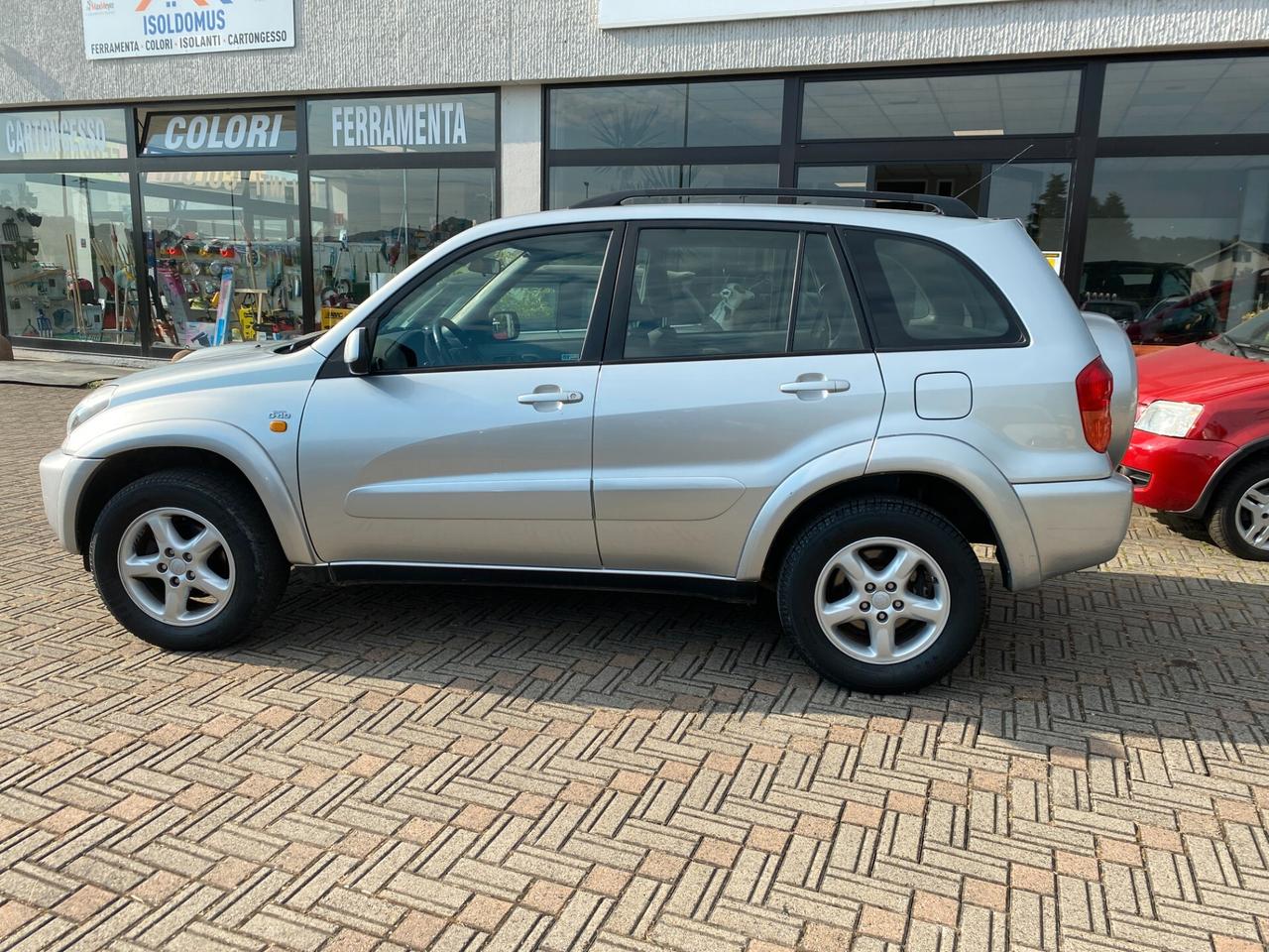 Toyota RAV 4 RAV4 2.0 Tdi D-4D cat 5 porte Sol