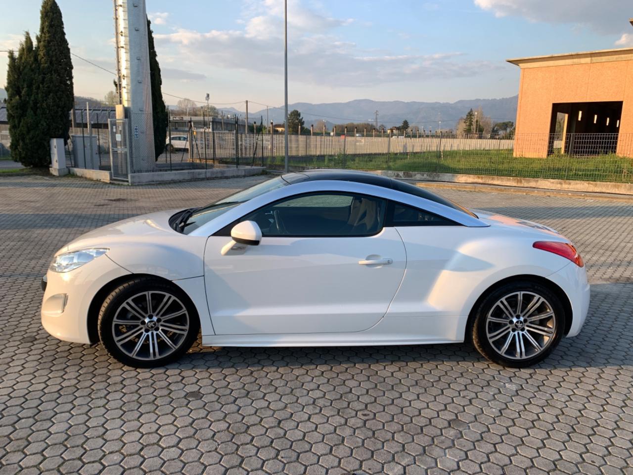 Peugeot RCZ 1.6 THP 156CV. 17000km uniproprietario