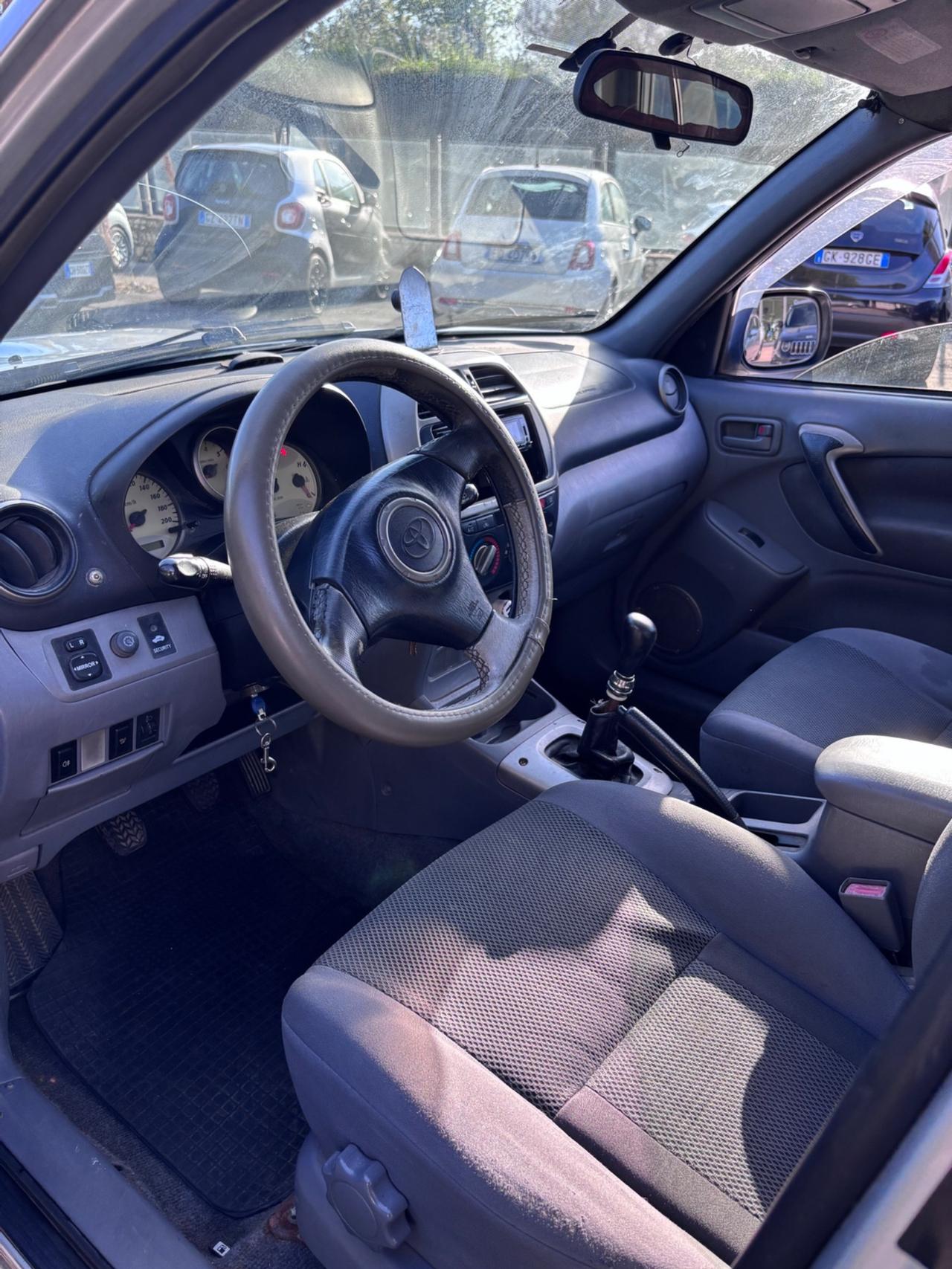 Toyota RAV 4 RAV4 2.0 Tdi D-4D cat 5 porte Sol